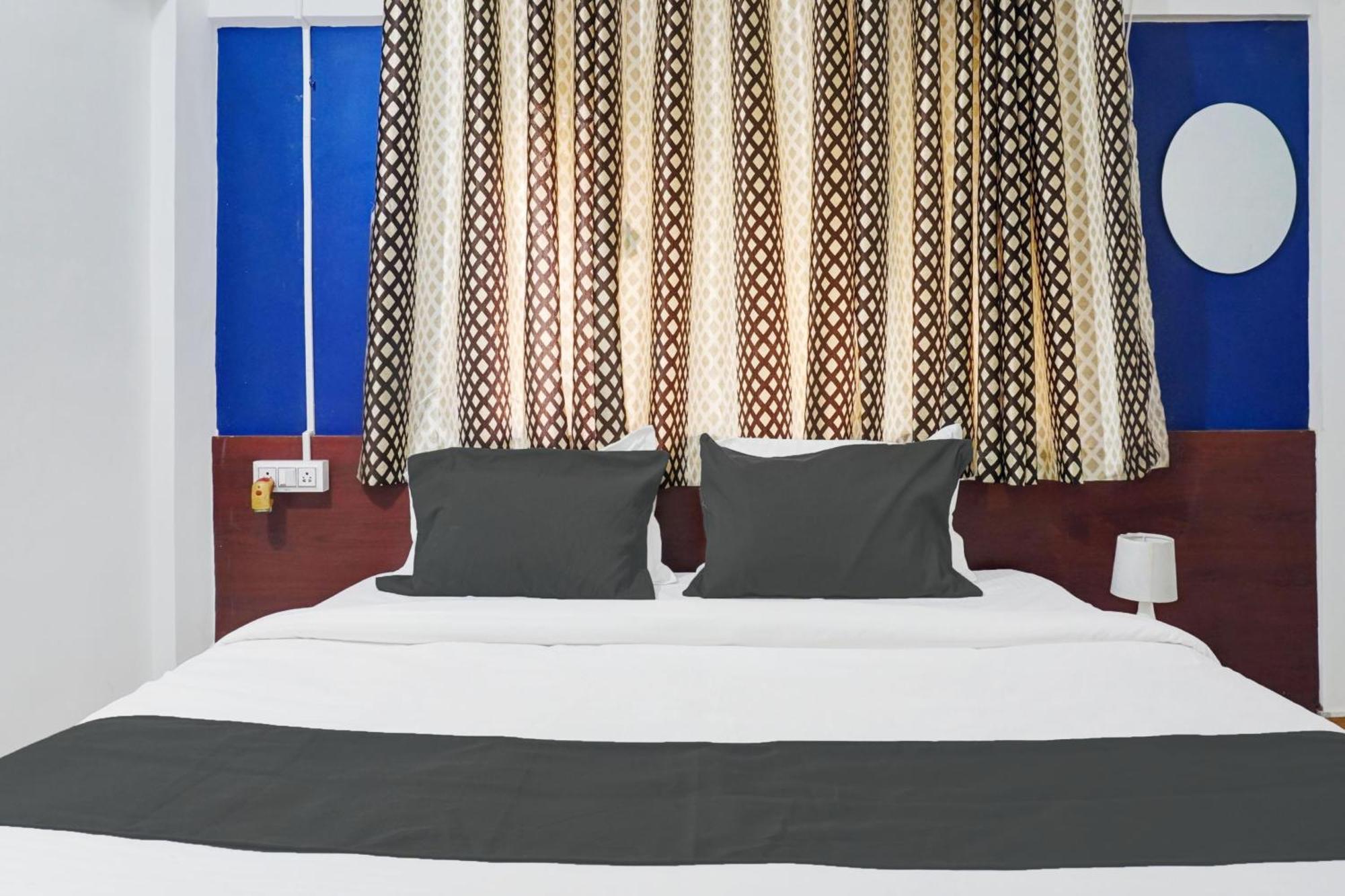 Hotel O Nisarg Villa Pune Zewnętrze zdjęcie